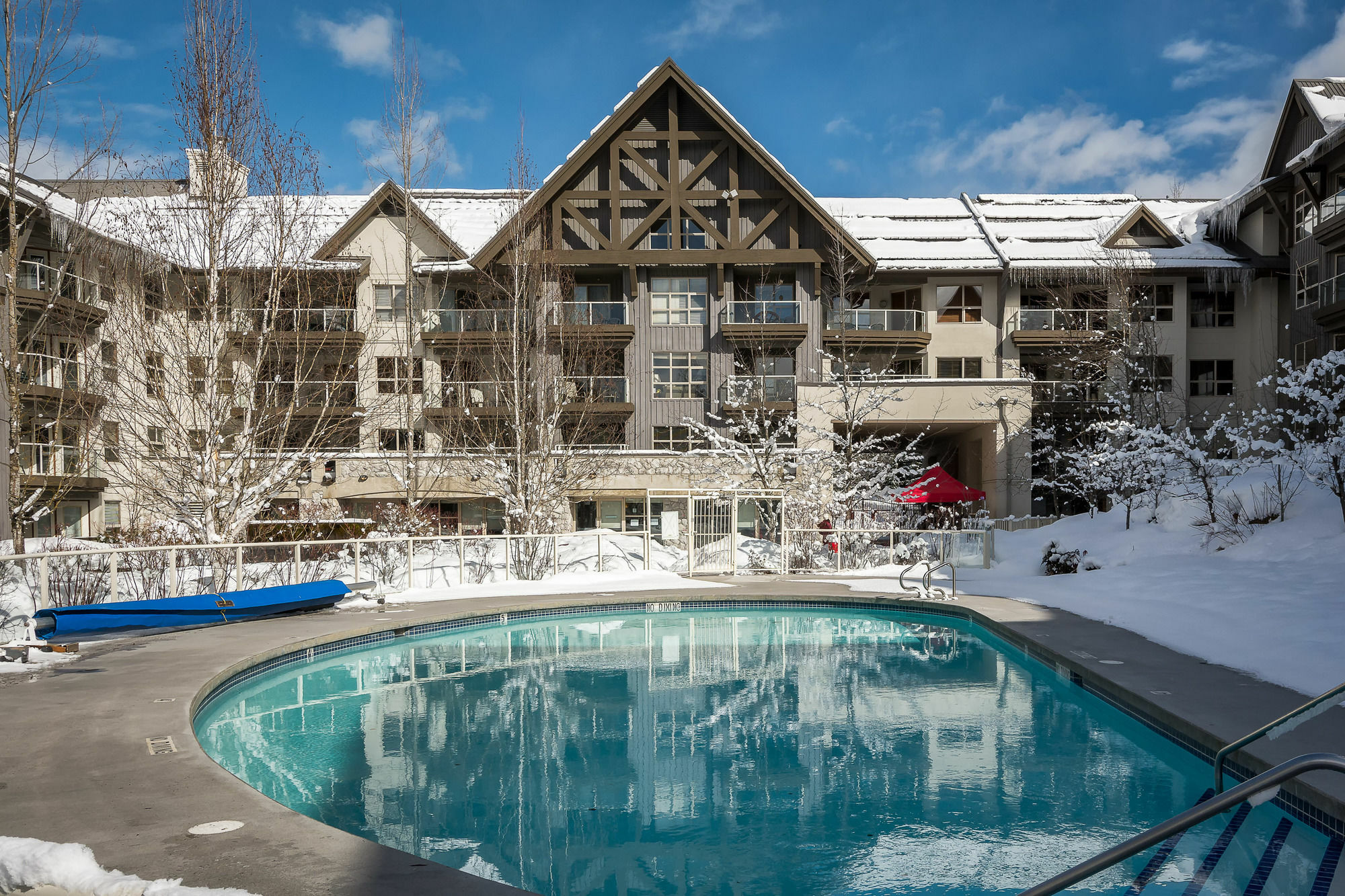 Aparthotel Aspens Blackcomb Whistler Zewnętrze zdjęcie