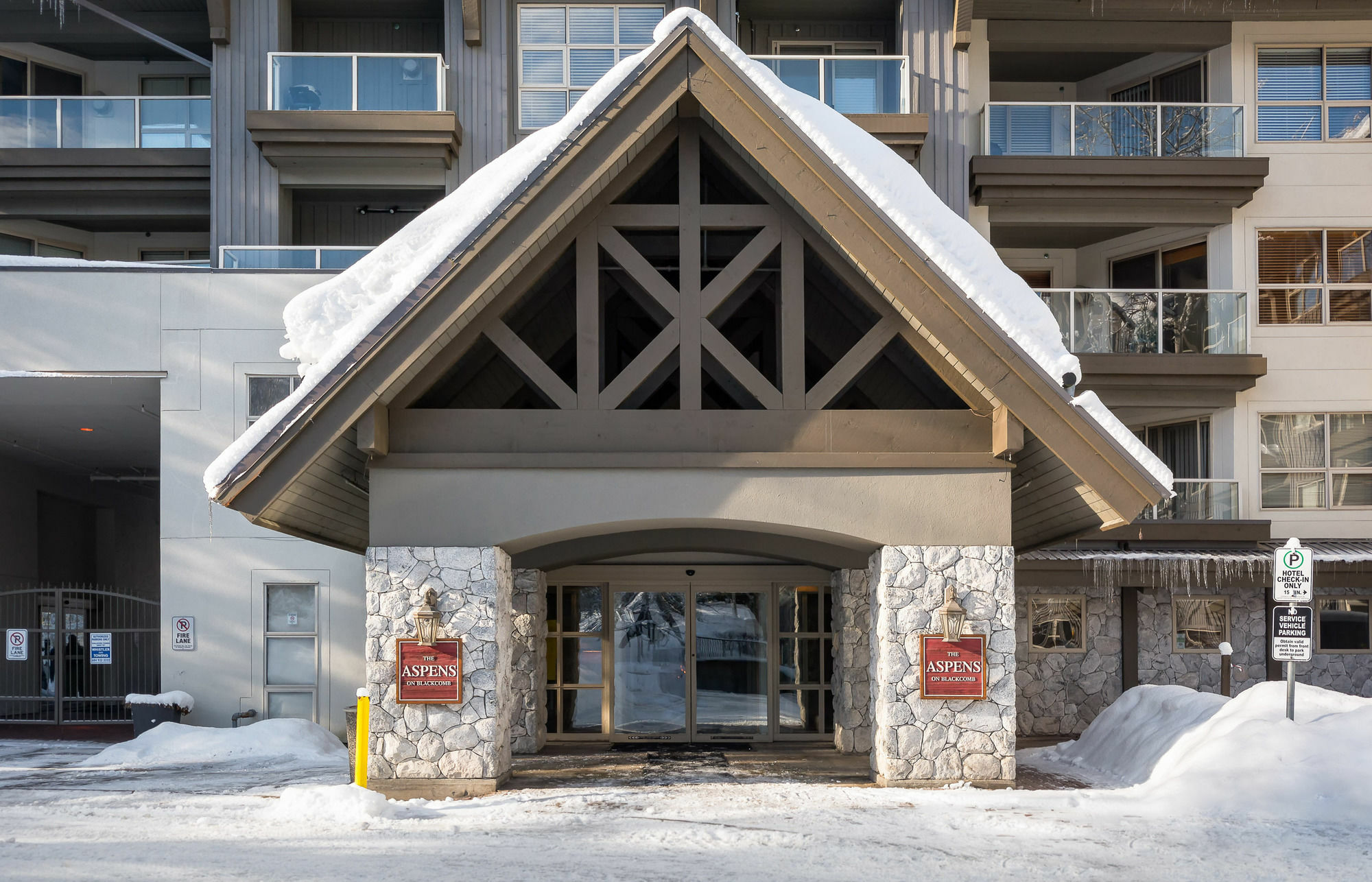 Aparthotel Aspens Blackcomb Whistler Zewnętrze zdjęcie