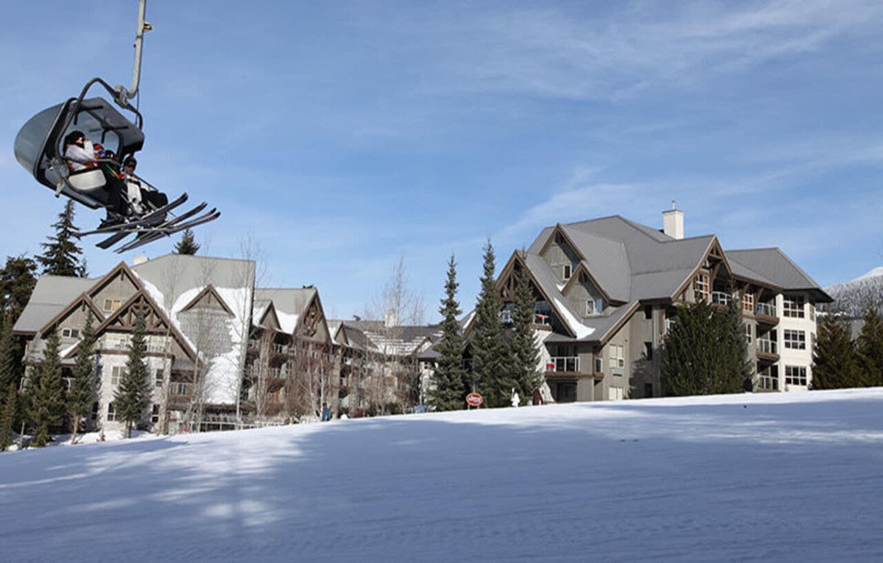 Aparthotel Aspens Blackcomb Whistler Zewnętrze zdjęcie